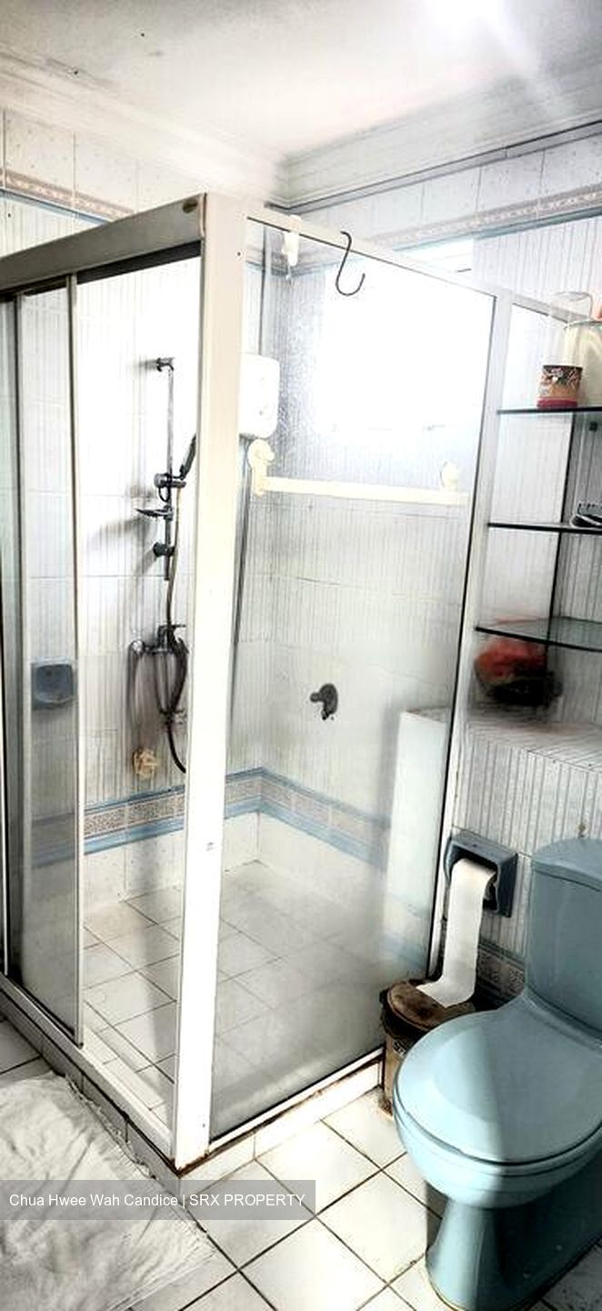 Florence Road (D19), Terrace #452923091